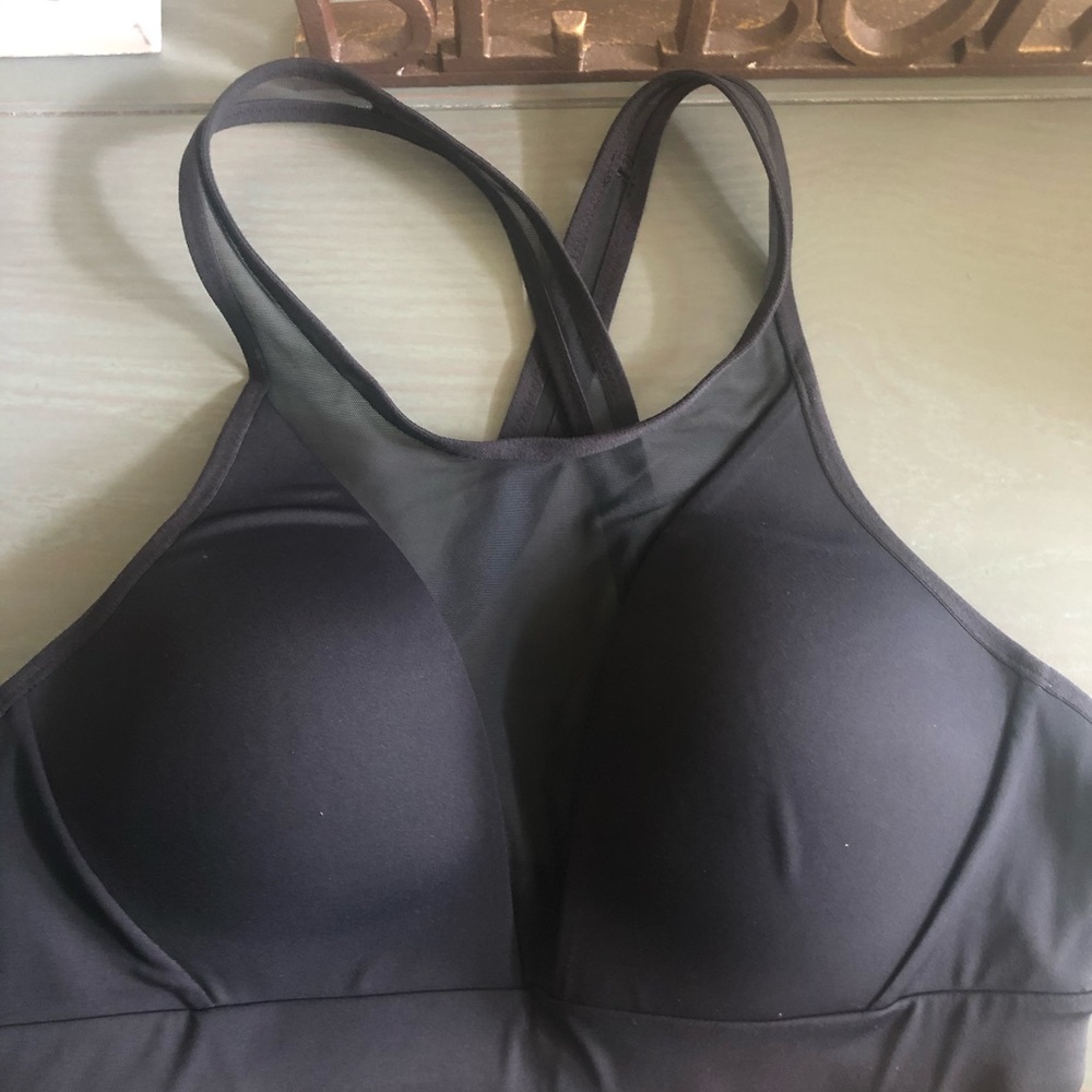 Lululemon bra